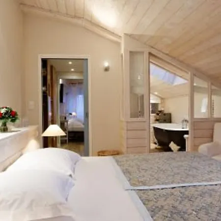 Le Kerisper Hotel 4*